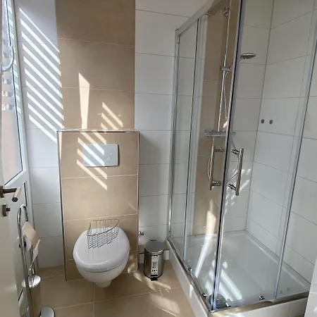 Aaron - * Magdebourg