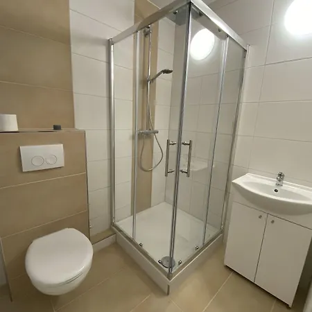 Δωμάτια σε οικογενειακή κατοικία Aaron - Μαγδεβούργο