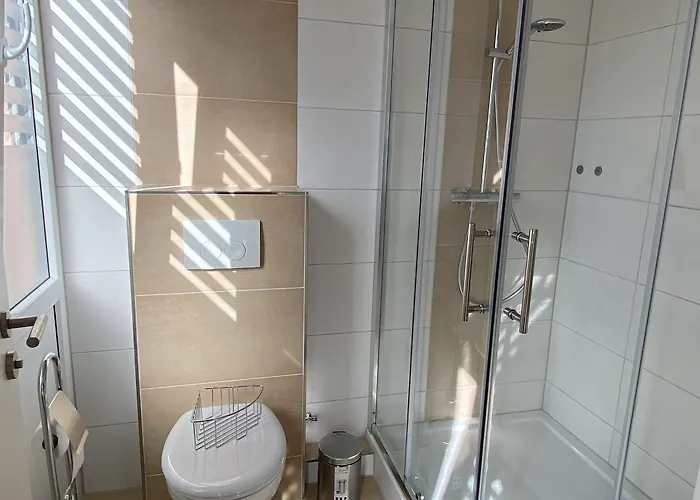 Aaron - * Maagdenburg