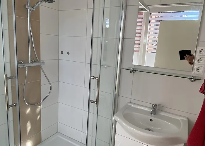 Aaron - * Maagdenburg